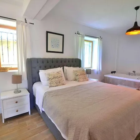 Taner Villa *
